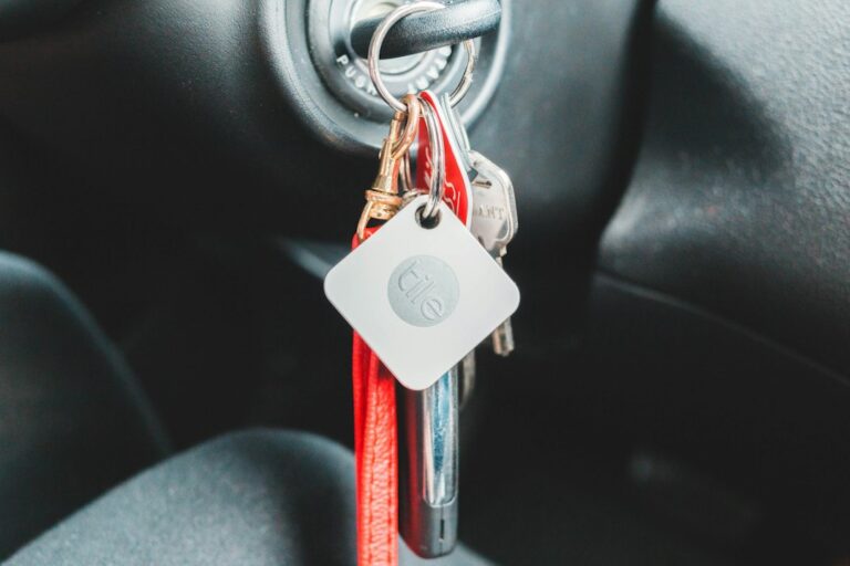 Stay Connected and Secure with Our Latest Tracking Tag Products